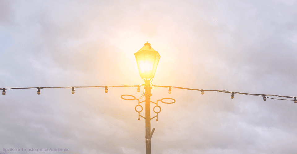 Lichtwerker Lichter kevenSpirituele Transformatie Academie (3)-min Lichtwerker Lichter leven Spirituele Transformatie Academie